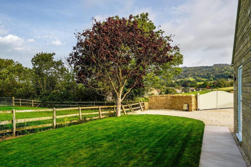 Cosy Cotswold Annexe Apartment Cheltenham Exterior photo